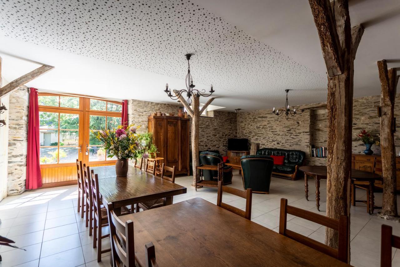 La Haye Gites Et Chambre D'Hotes Avrille  Exterior photo
